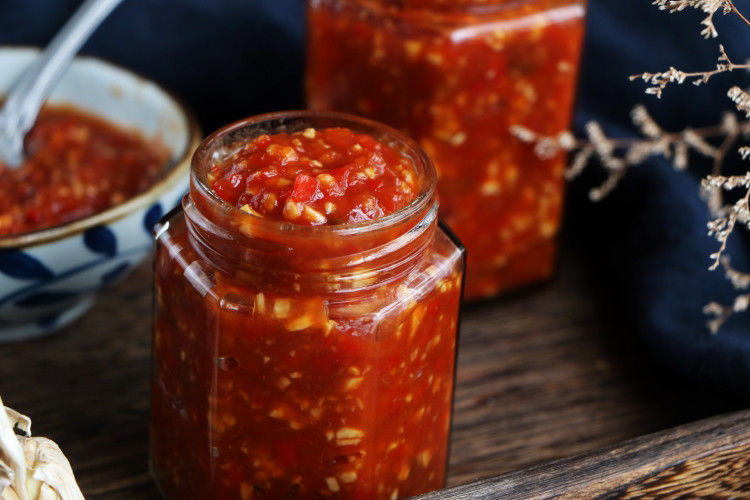 Chili Sauce Chuck Type Bottle Unscrambling Plug Leak Detection Integrated Machine