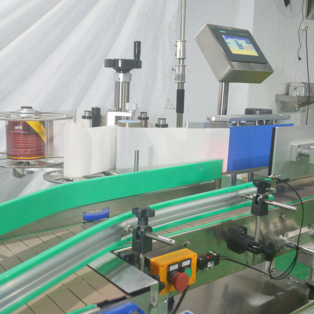 Plastic Packaging 8-Head Gear Pump Filling Machine for 2000 Bottles/Hour Sunflower Oil