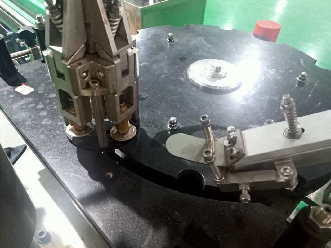 Fully Automatic Capping Machine for 35-100mm and 100-130mm Bottle Diameter Top Seller