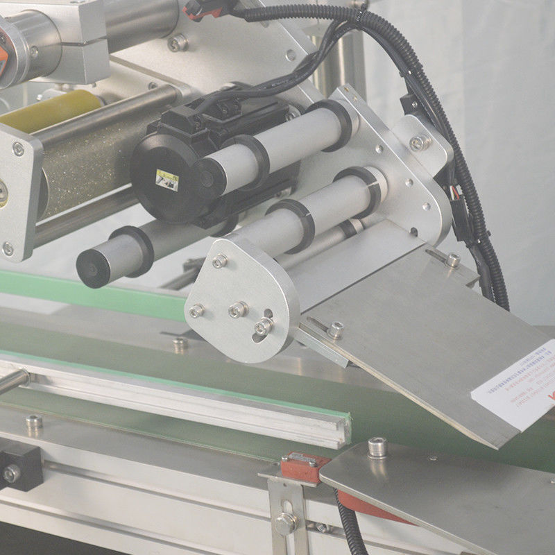High Productivity Flat Surface Labeling Machine with Program Control PLC Touch Screen