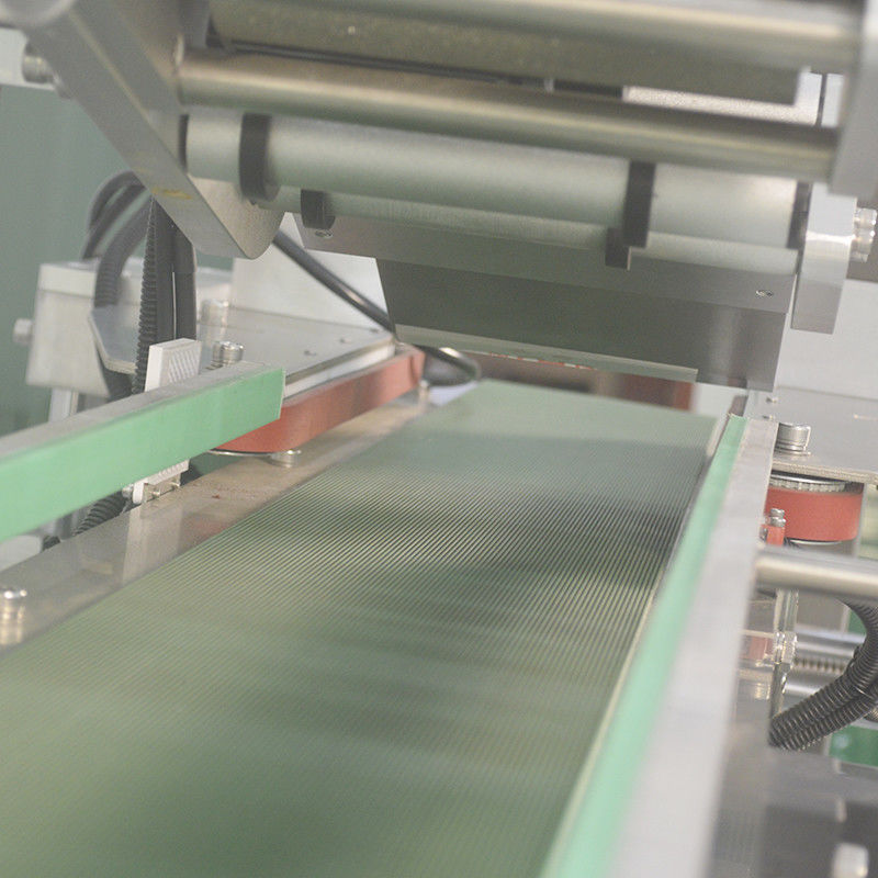 High Productivity Flat Surface Labeling Machine with Program Control PLC Touch Screen