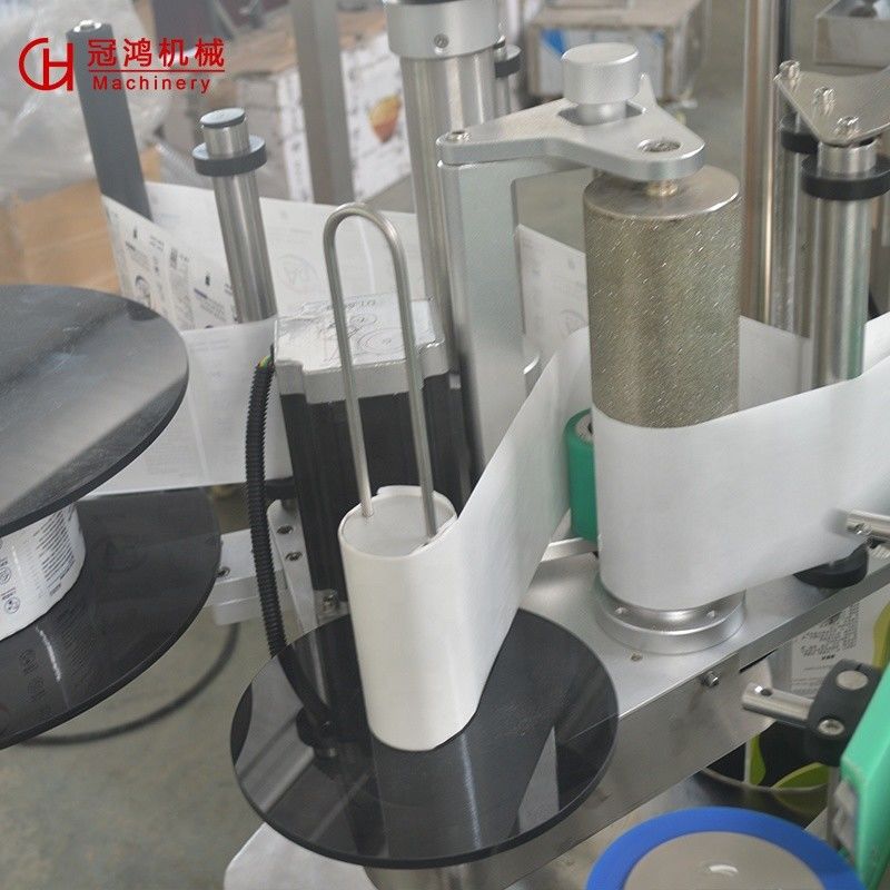 Flat/Square Bottles Labeling Machine with Customizable Label Size and High Accuracy