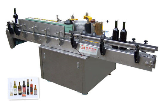 Hot Melt Glue Labeling Machine for Bottles in Restaurant Packaging and Production